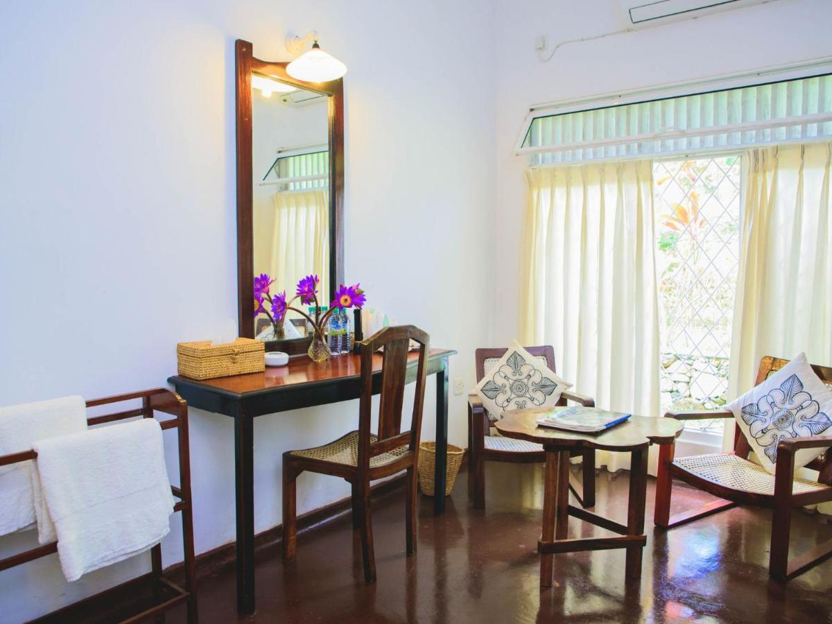 Thalpe Walawwa Heritage Villa Unawatuna Dış mekan fotoğraf