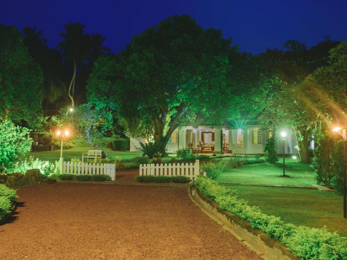 Thalpe Walawwa Heritage Villa Unawatuna Dış mekan fotoğraf